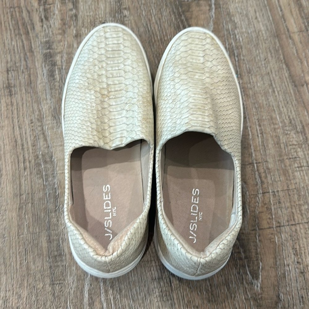 J Slide Shoes